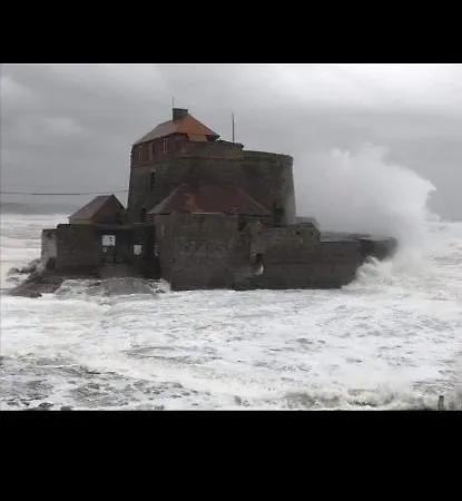 Le Des Sables Holiday home